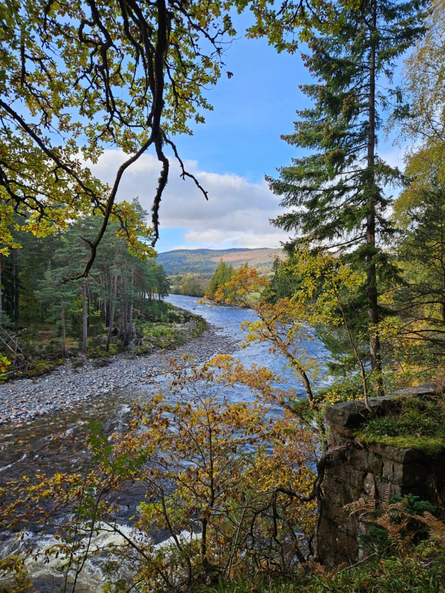 Bed and Breakfast Craggan Баллатер Экстерьер фото